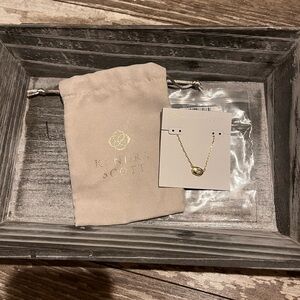 Aria Gold Necklace
